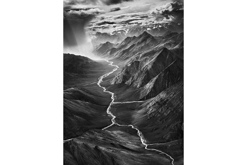 Sebastião-Salgado-The-Eastern-Part-of-the-Brooks-Range-Arctic-National-Wildlife-Refuge-Alaska-USA-2009