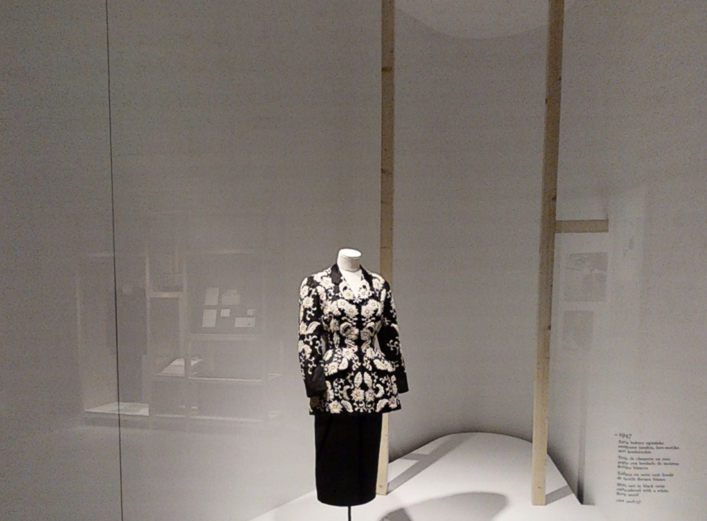 CRISTÓBAL BALENCIAGA. FASHION AND HERITAGE