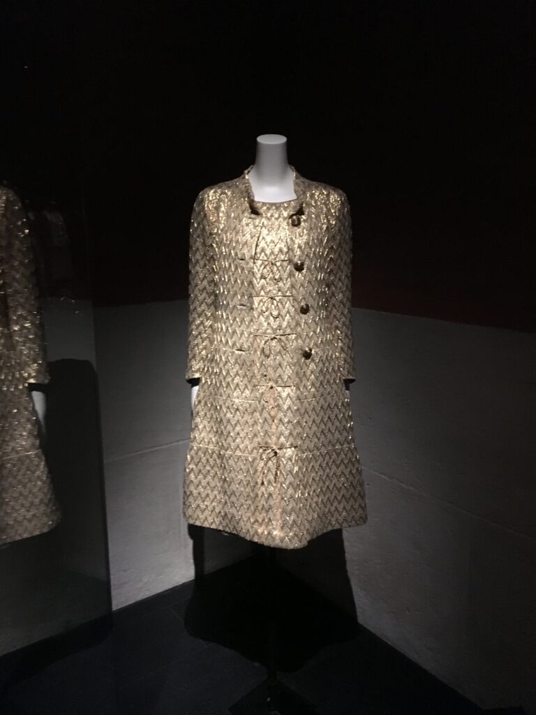 GABRIELLE CHANEL. FASHION MANIFESTO